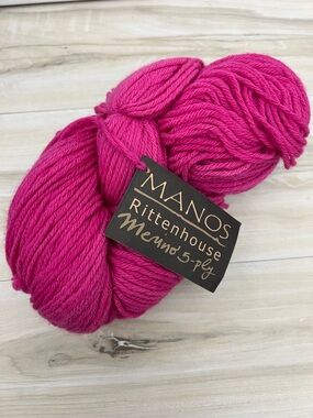 Manos del Uruguay Extra Fine Merino Wool Yarn 5 Ply Skein